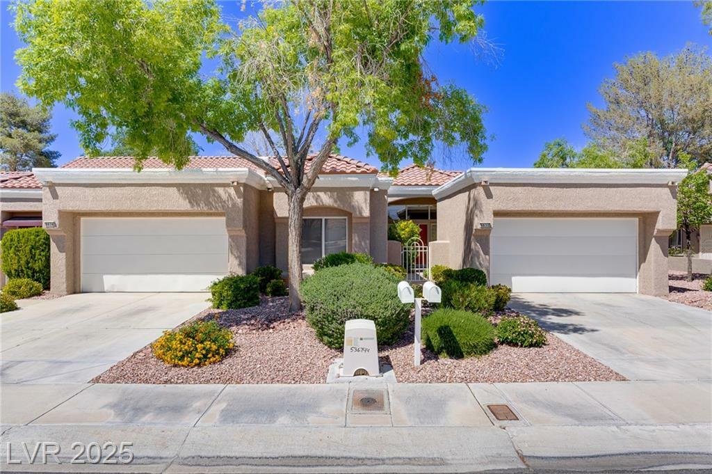 Property Photo: 8632 Desert Holly Drive NV 89134