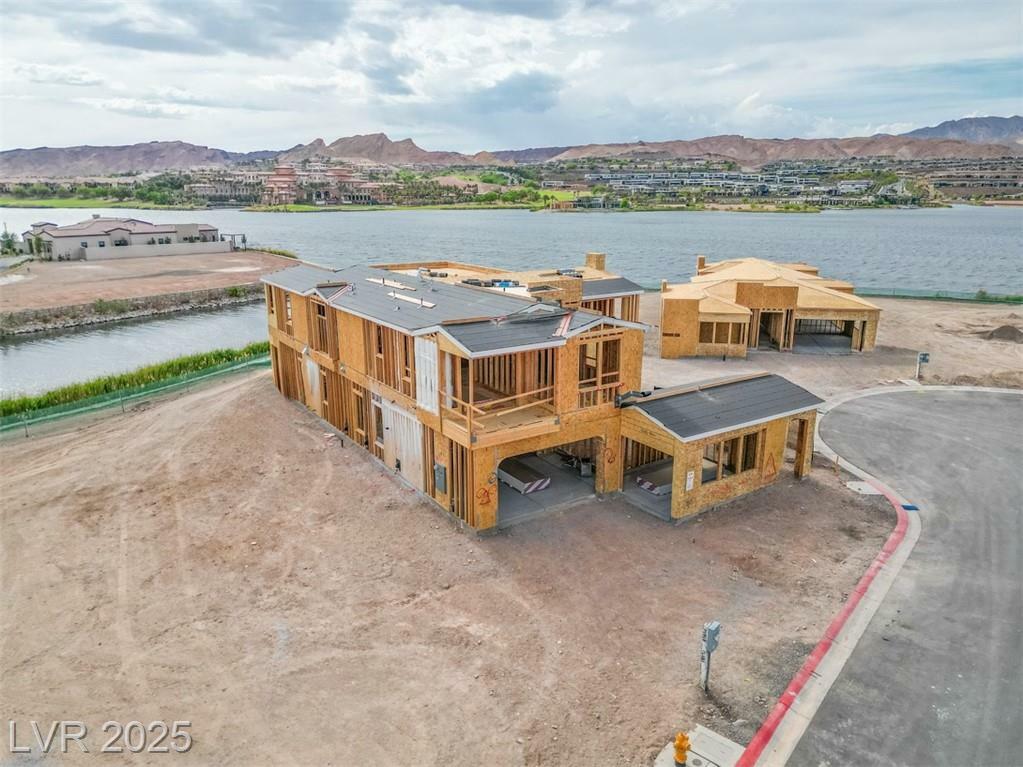 Property Photo: 65 Bellissima Lago Court NV 89011