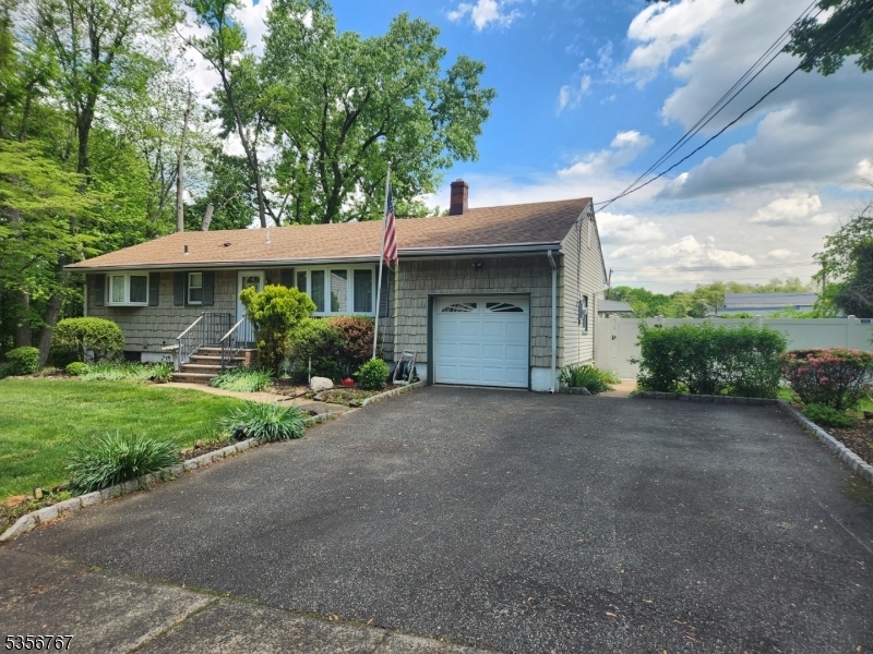 Property Photo: 347 Delmore Ave NJ 07080