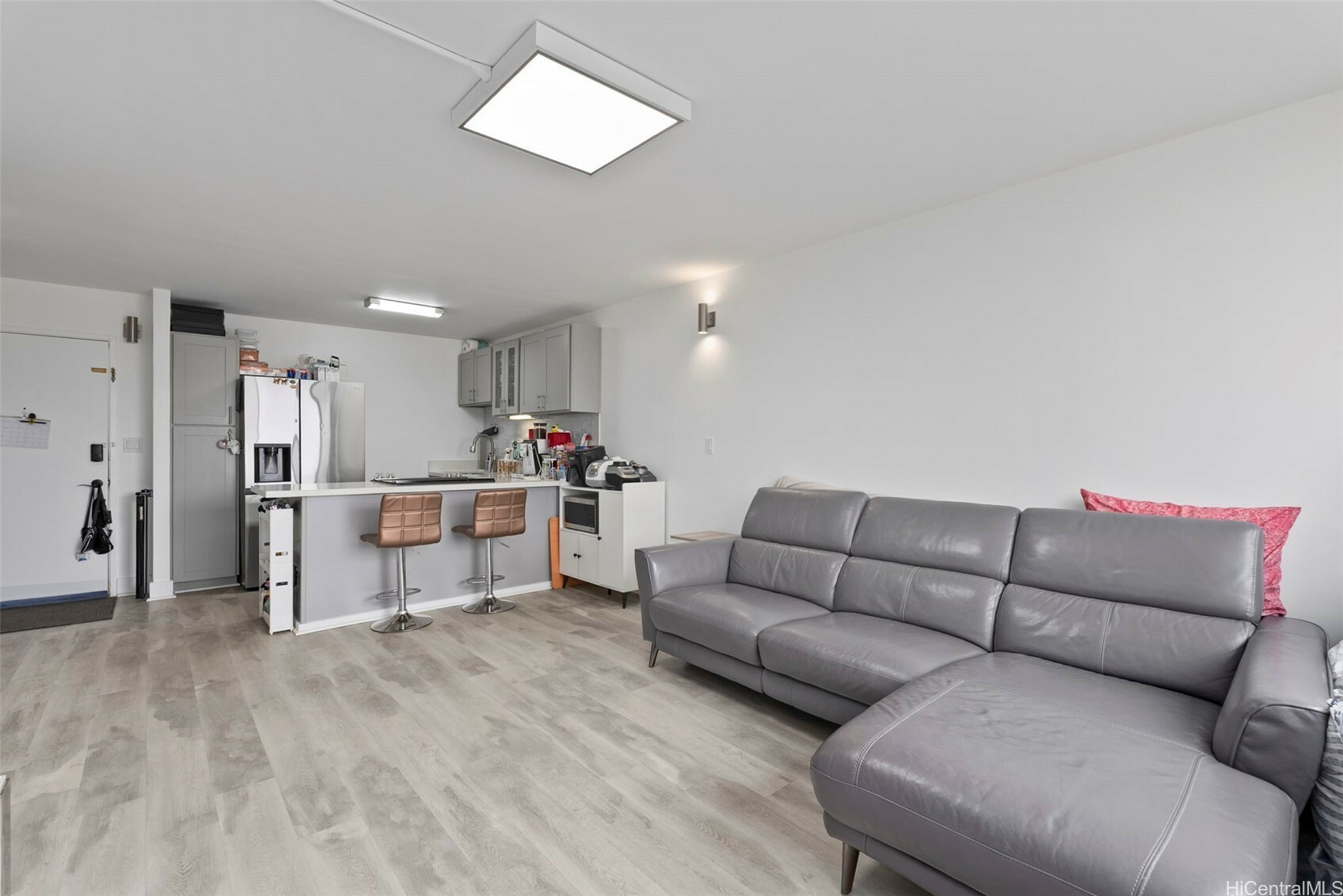 Property Photo: 3045 Ala Napuaa Place 311 HI 96818