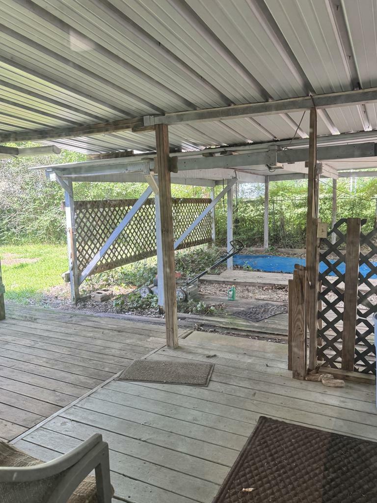 Property Photo: 2006 Palmore Road TX 75904