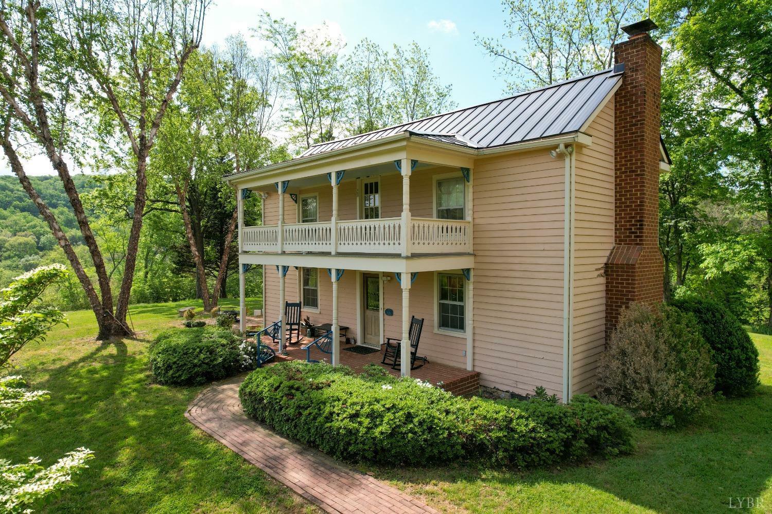 Property Photo: 5722 James River Road VA 24553