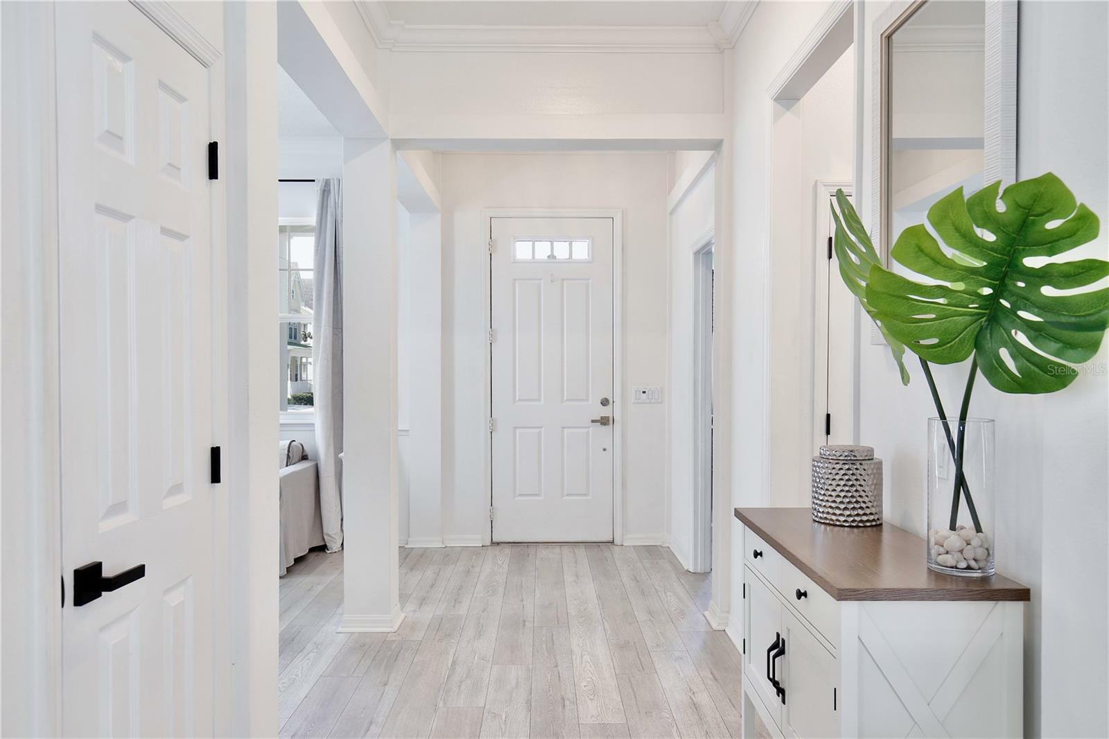 Property Photo: 1101 Rush Court FL 34747
