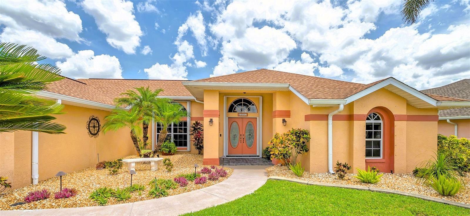 Property Photo: 2202 Peterborough Road FL 33983