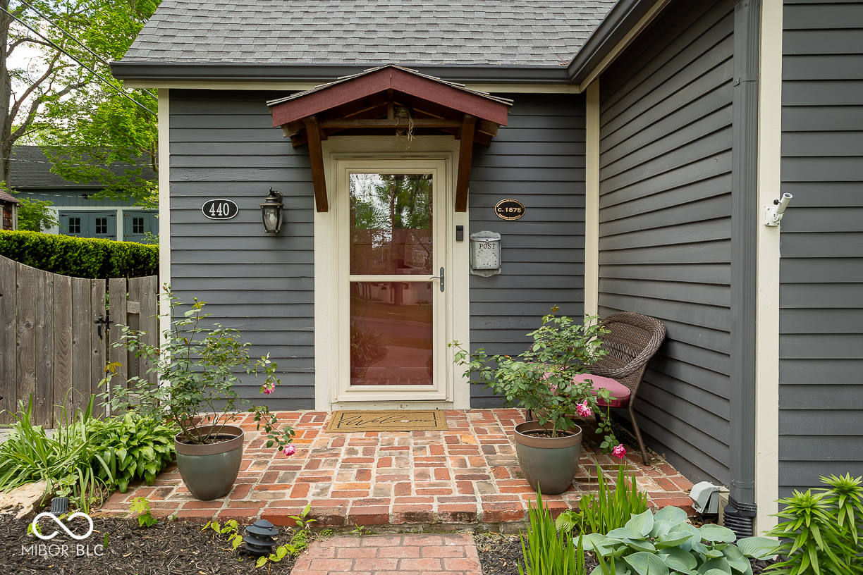 Property Photo: 440 Linden Street IN 46077