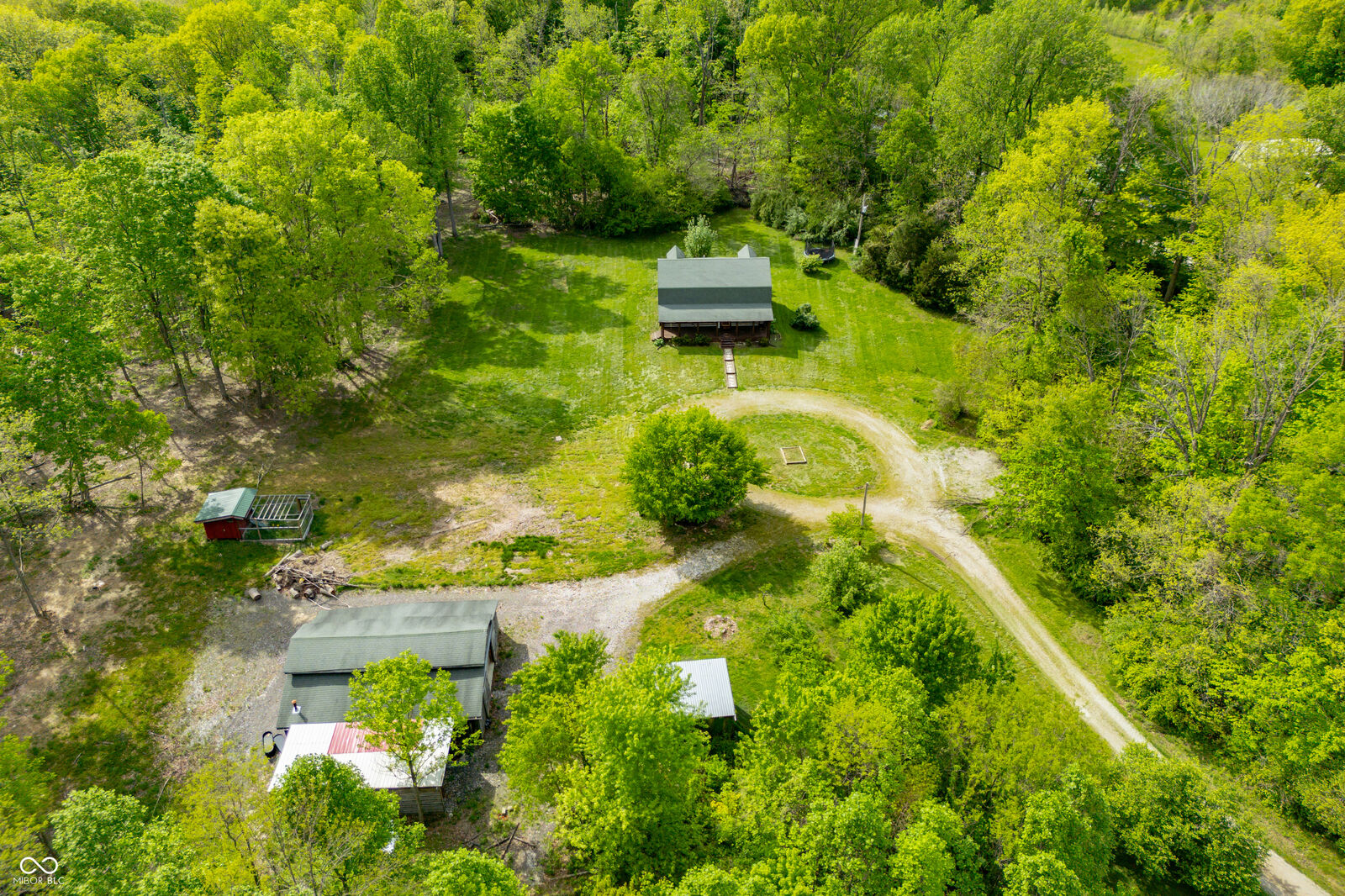 Property Photo: 6968 S 300 W IN 46181