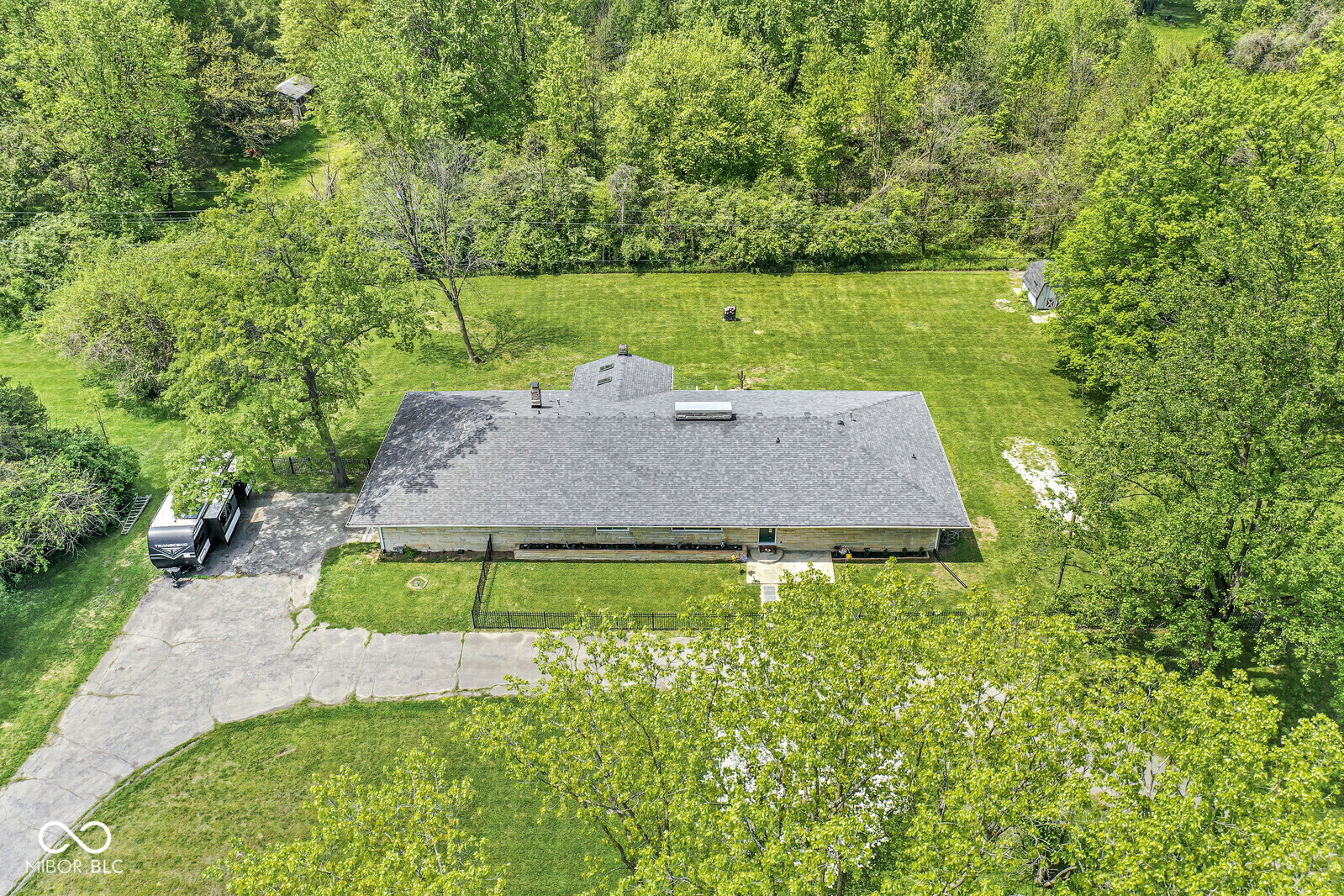 Property Photo: 6464 Whitley Lane IN 46260