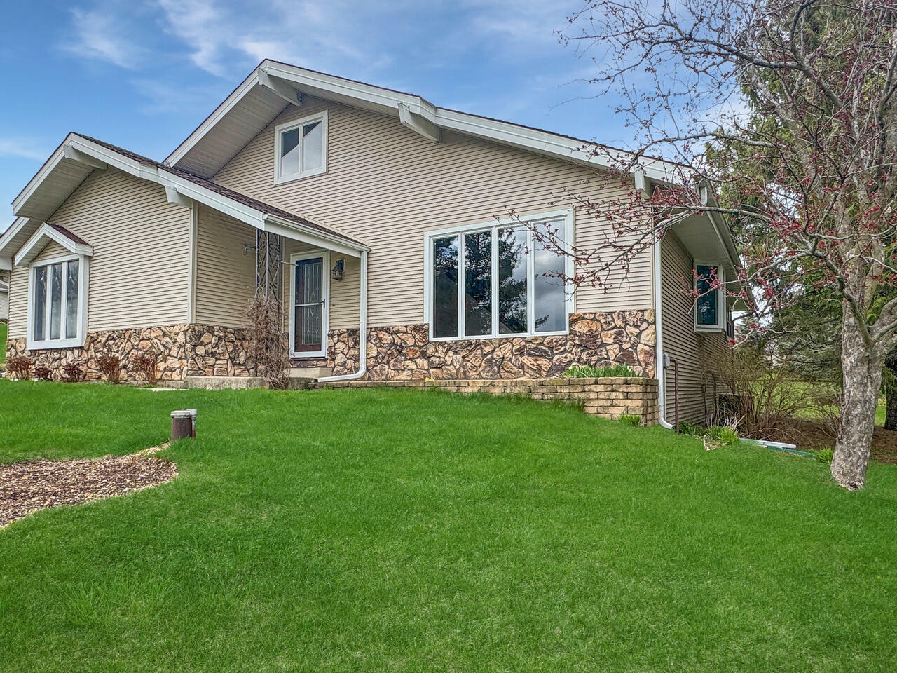 Property Photo: W2620 Copperhead Ln WI 53121