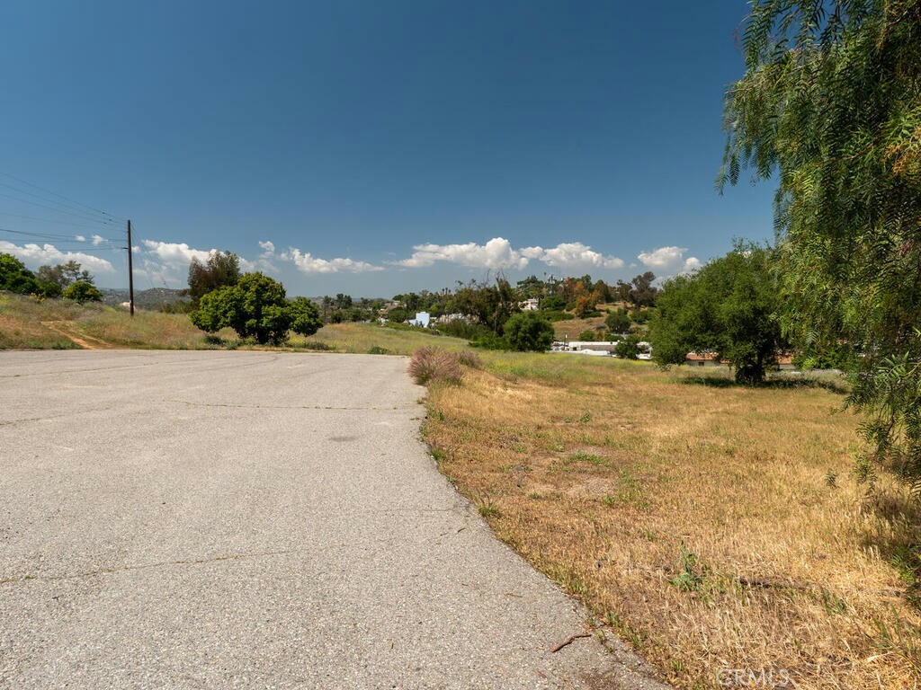 Property Photo: 502 E Elder Street CA 92028