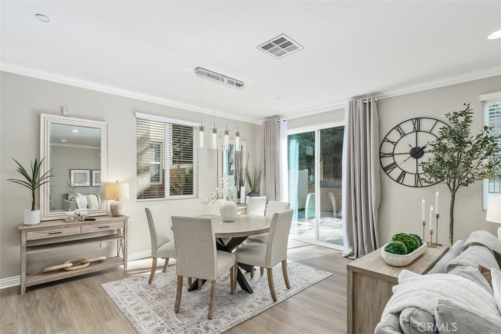 43002 Calle Cristal 35  Temecula CA 92592 photo