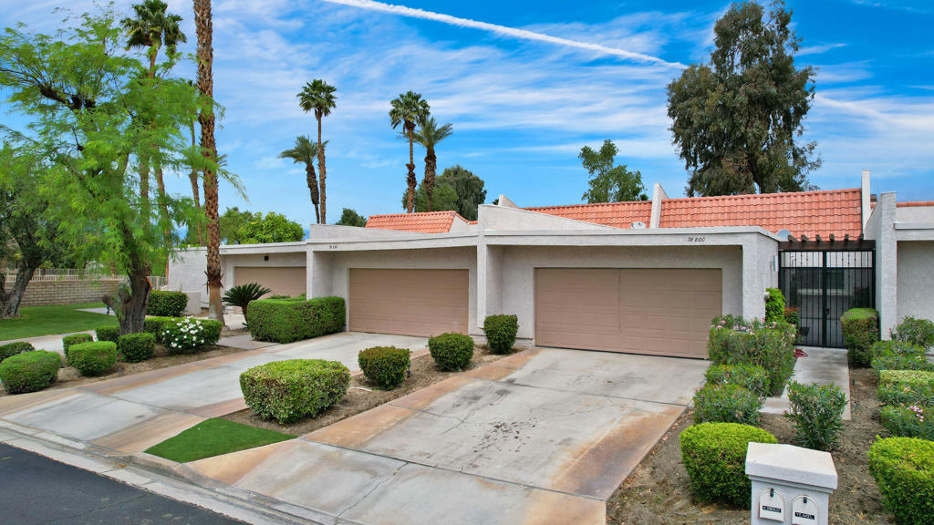 Property Photo: 78800 Montego Bay Circle CA 92203