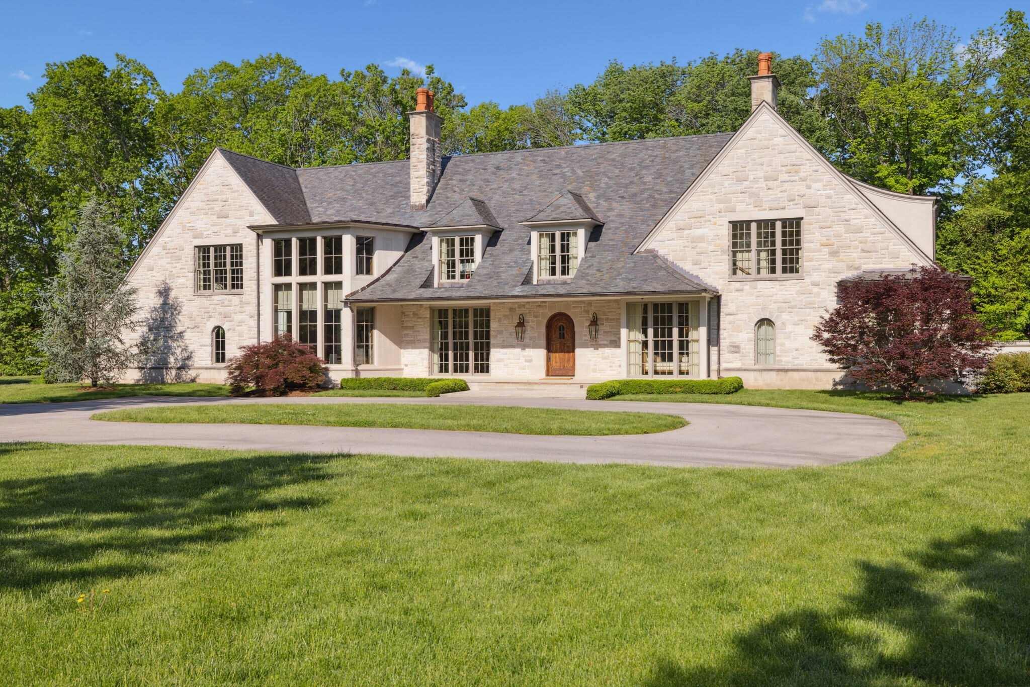 Property Photo: 515 Jackson Blvd TN 37205