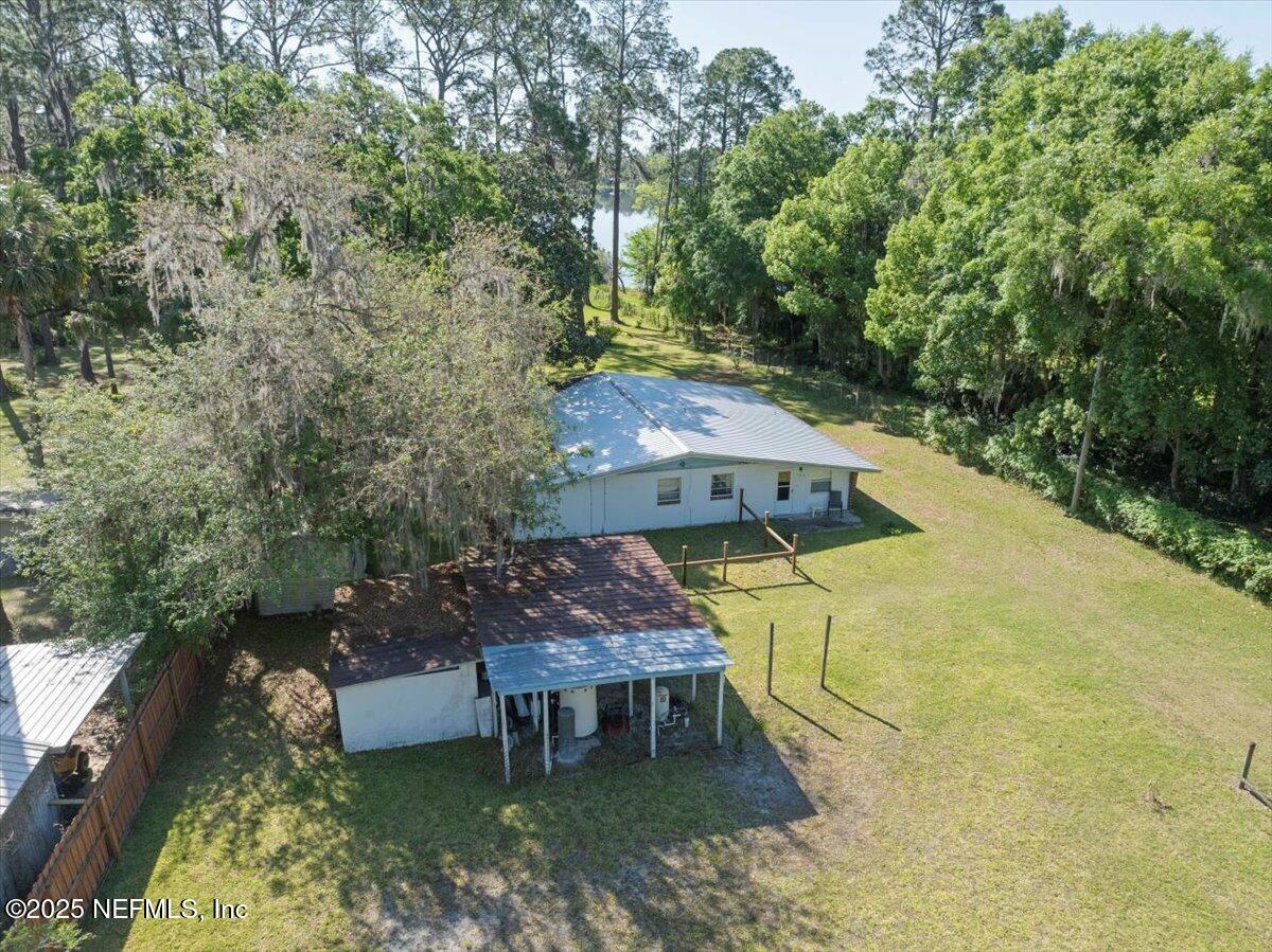Property Photo: 126 Echo Lane FL 32177