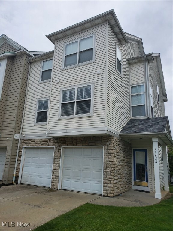 Property Photo: 17633 Wildwood Lane 311 OH 44119