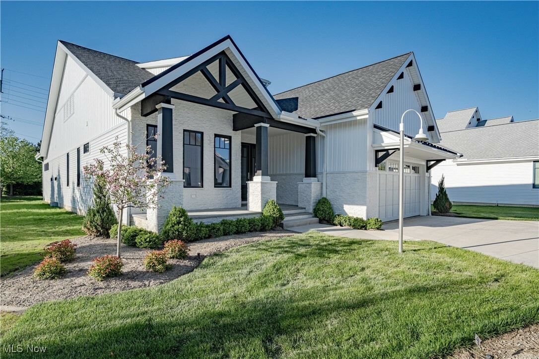 Property Photo: S/L 43 Bridgeport Way OH 44124