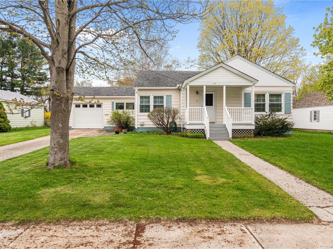Property Photo: 49 Oakland Terrace VT 05408