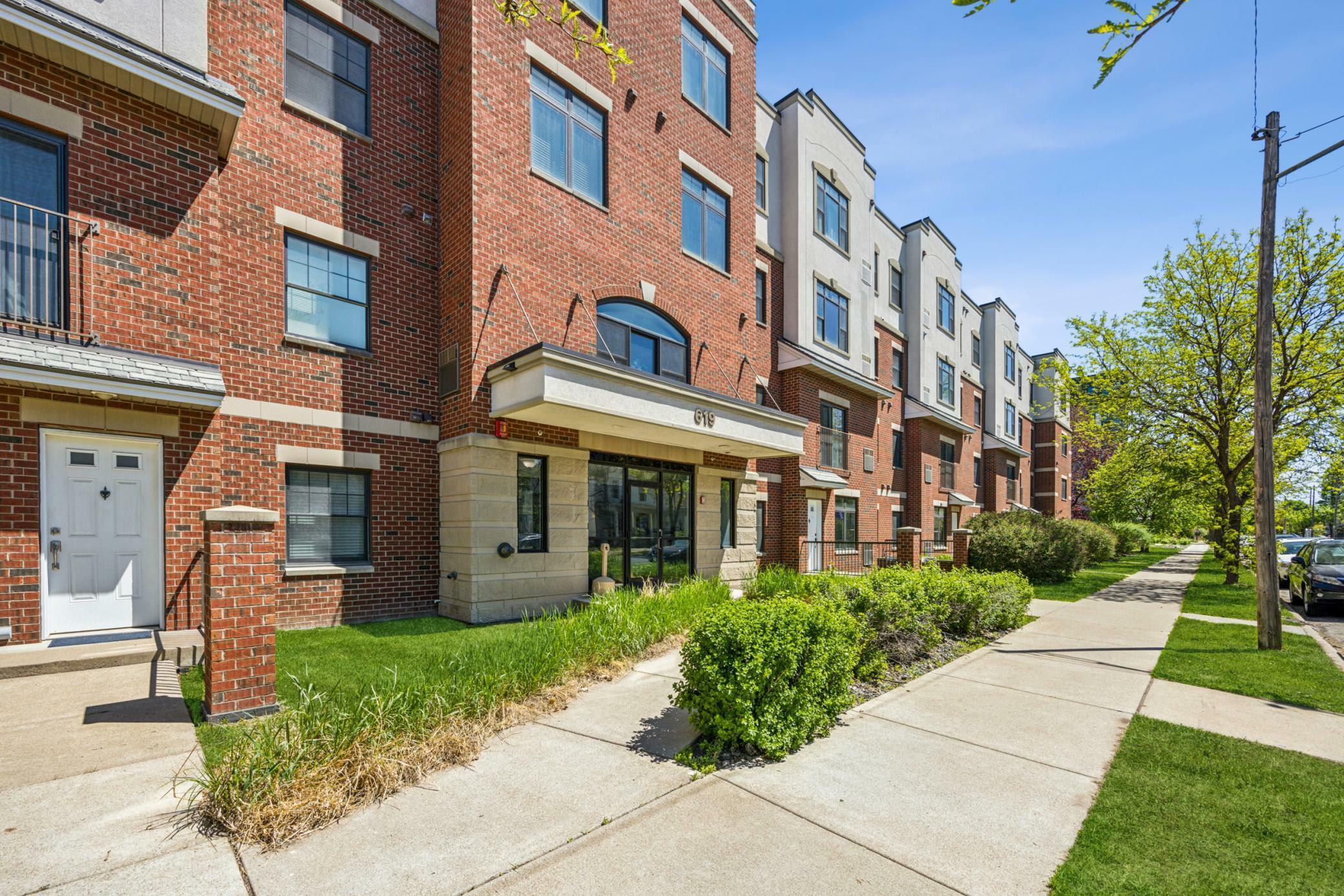 Property Photo: 619 8th Street SE 303 MN 55414