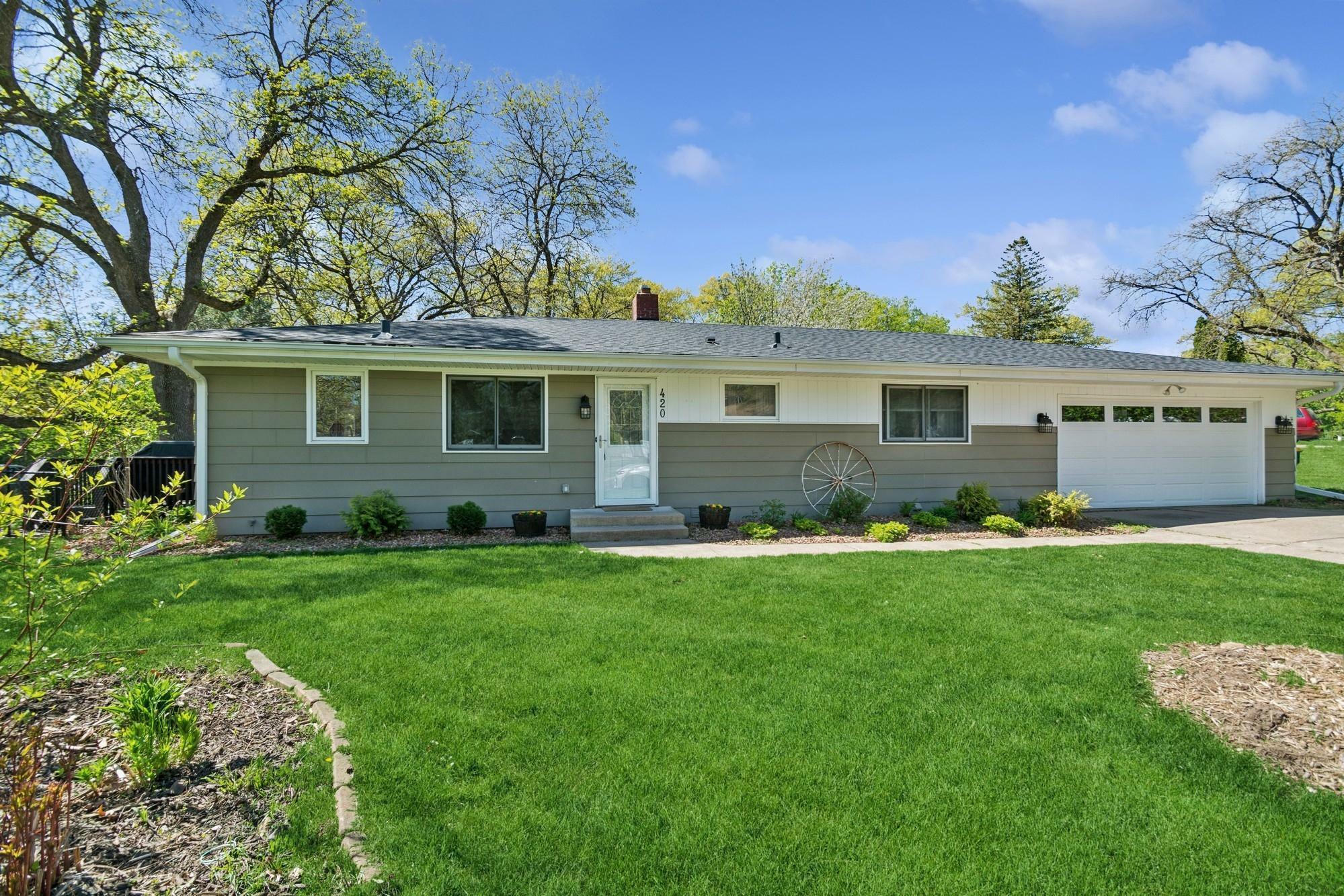 Property Photo: 420 Laurie Lane MN 55082