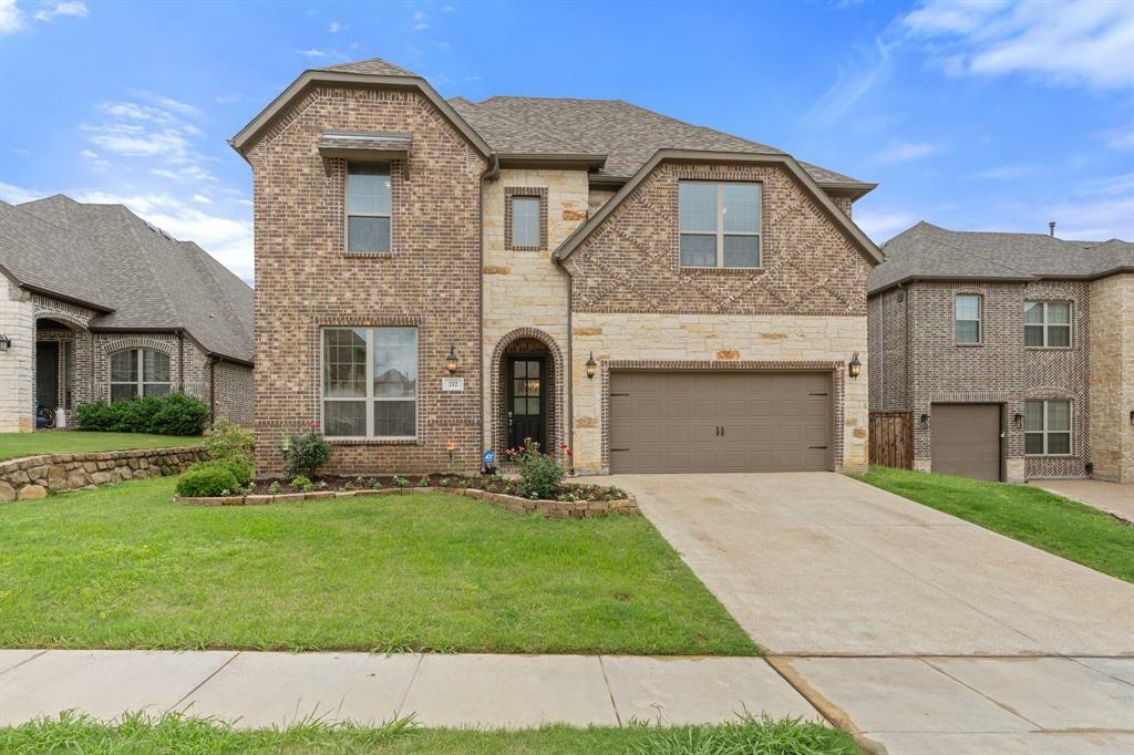 Property Photo: 212 Waterview Court TX 75065