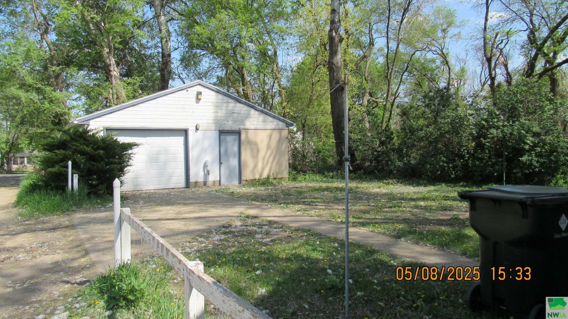 Property Photo: 2614 Morgan Street IA 51104