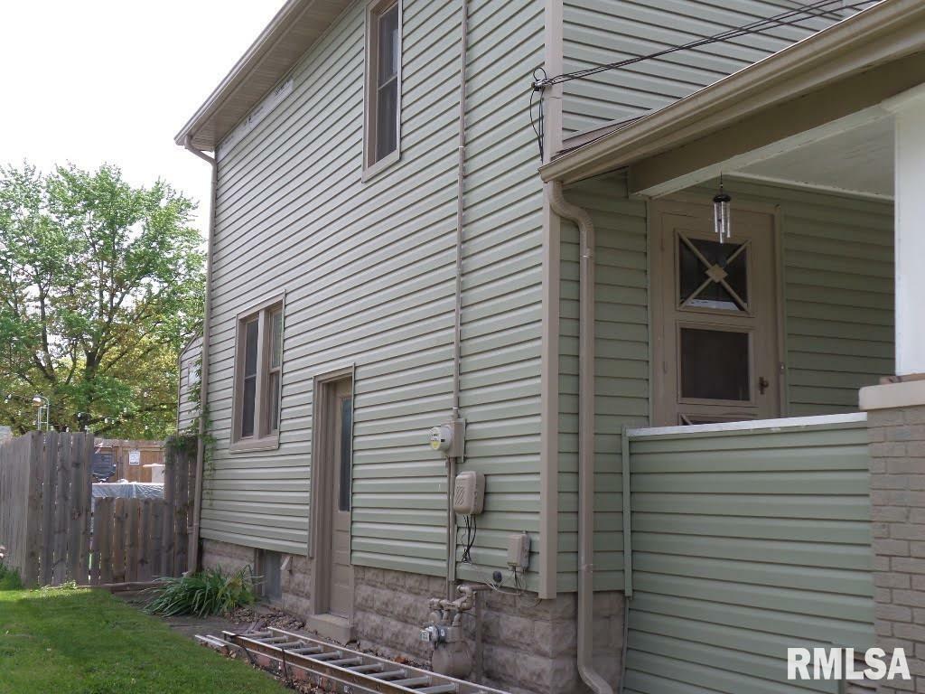 Property Photo: 706 Mason Street IL 61701