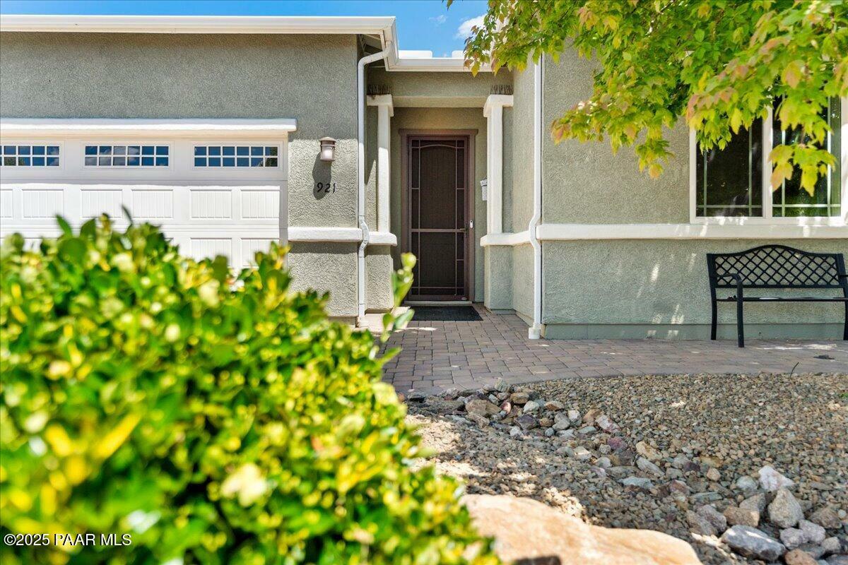 Property Photo: 921 N Soliz Street AZ 86327