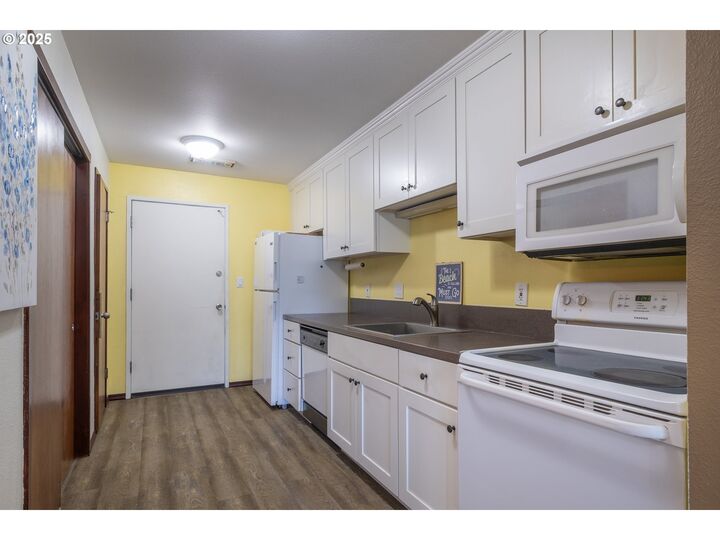 Property Photo:  301 Otter Crest Loop 174/175  OR 97369 