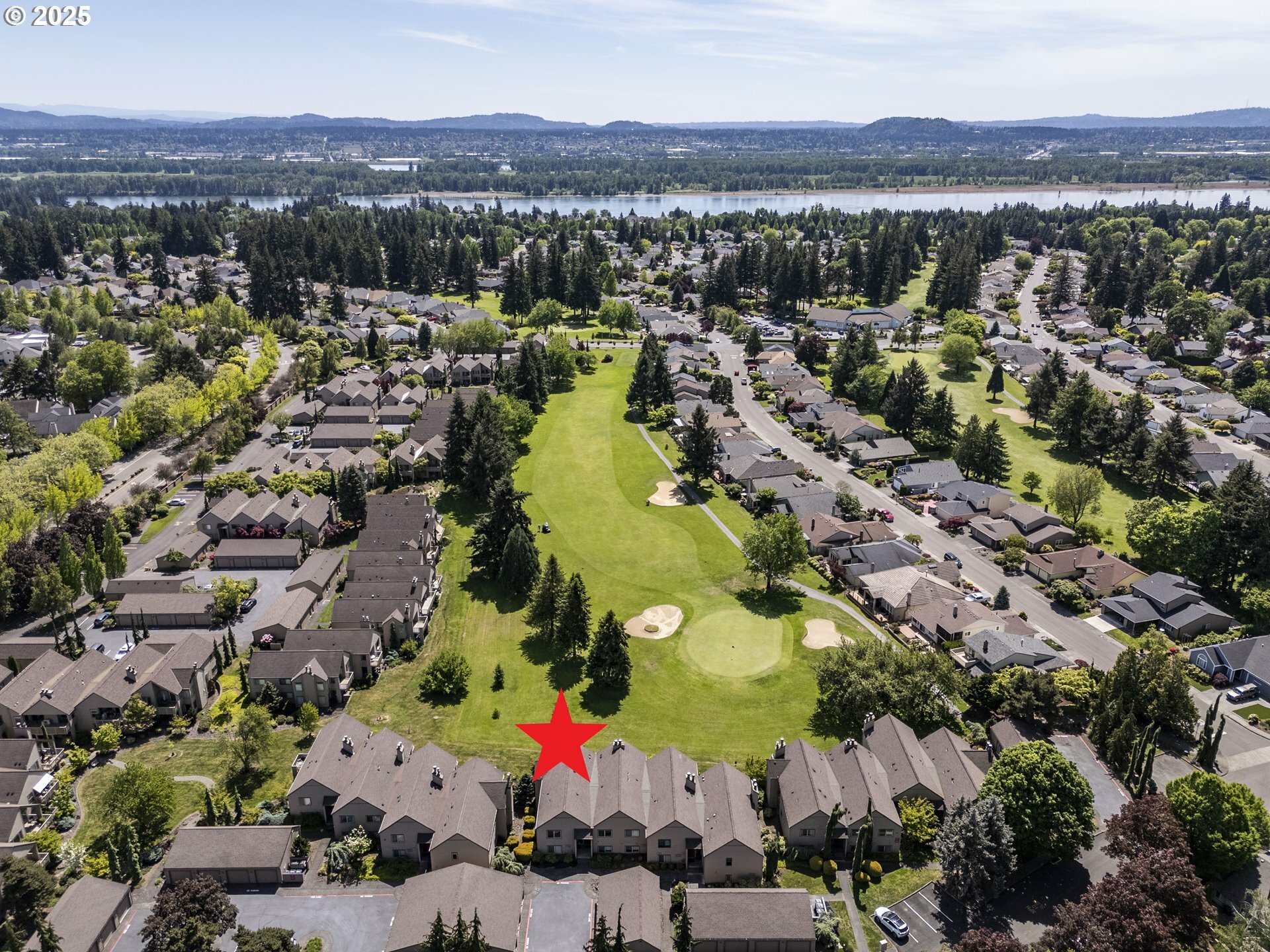 Property Photo: 15719 SE 23rd St 115 WA 98683