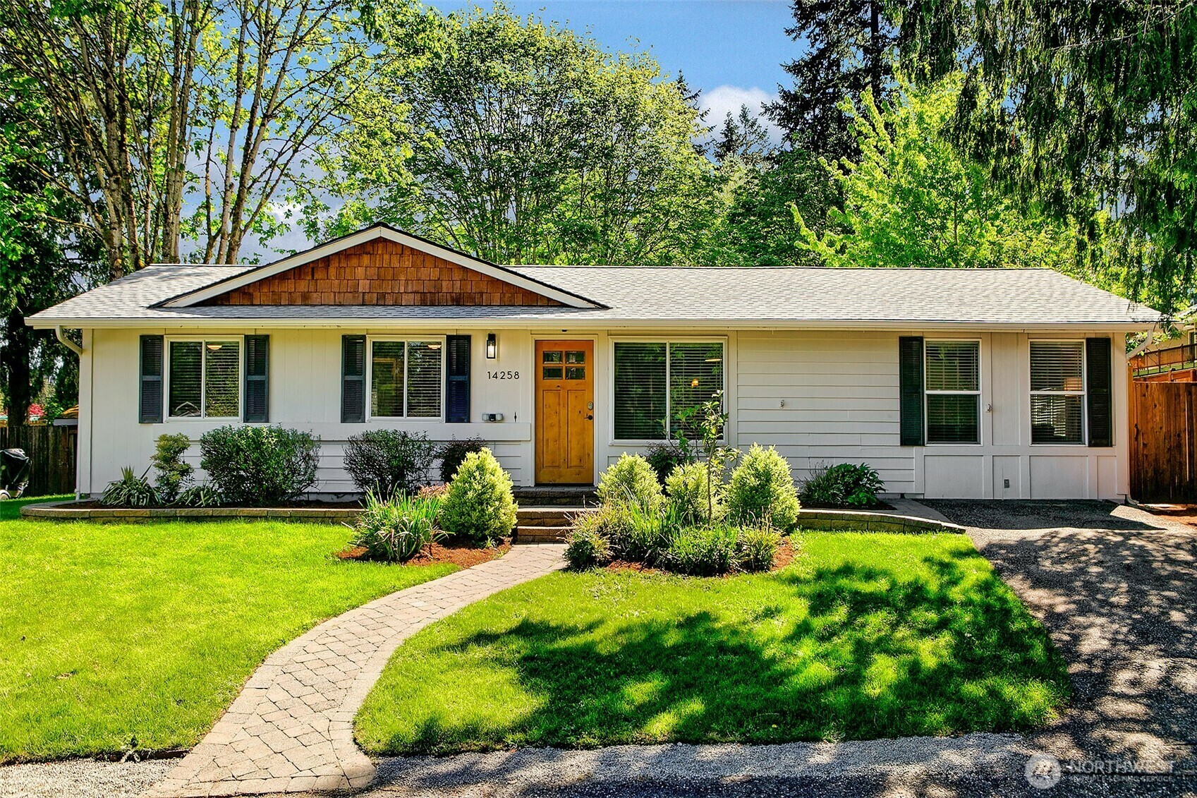 Property Photo: 14258 146th Place SE WA 98059