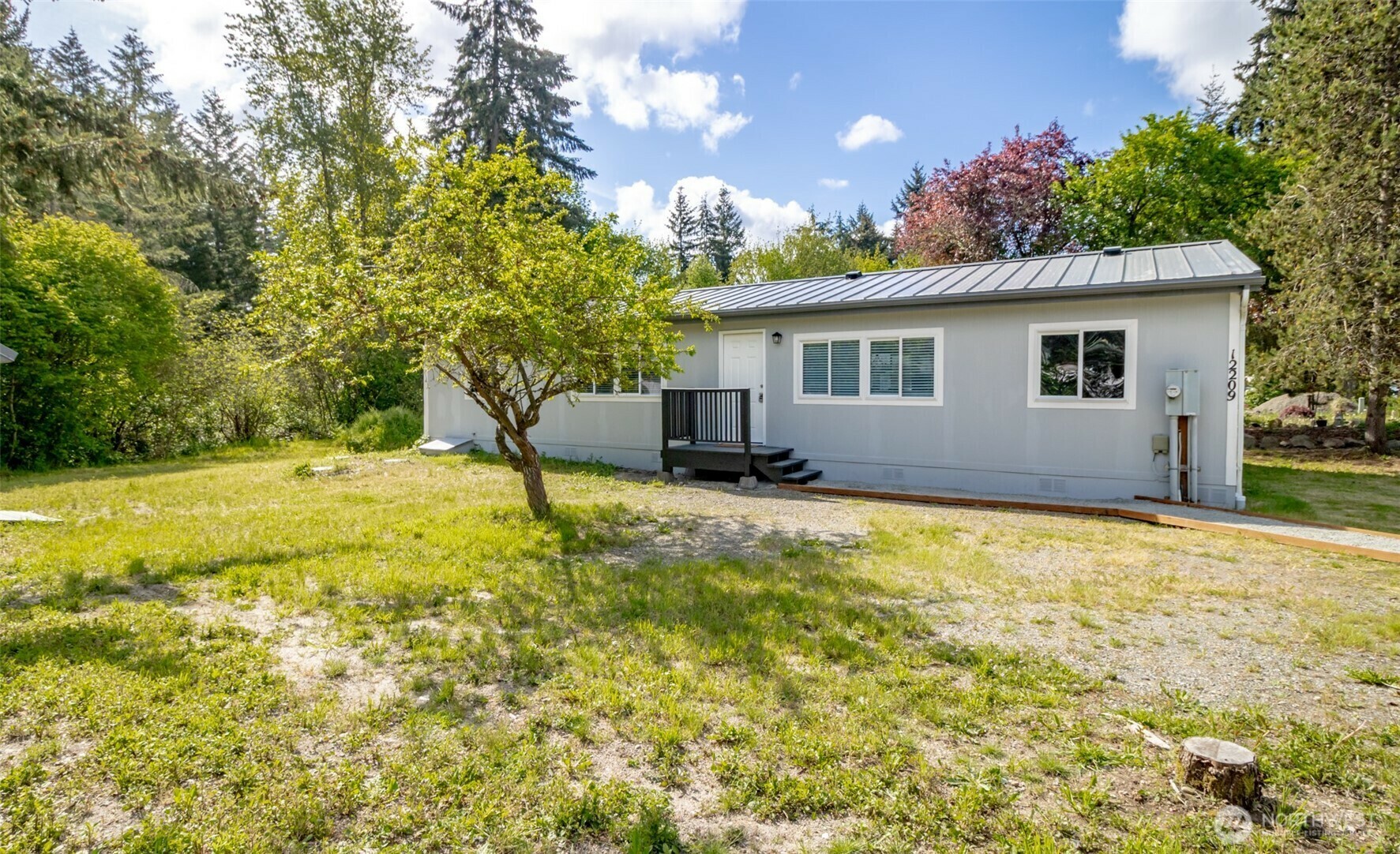 Property Photo: 12209 223rd Avenue E WA 98391