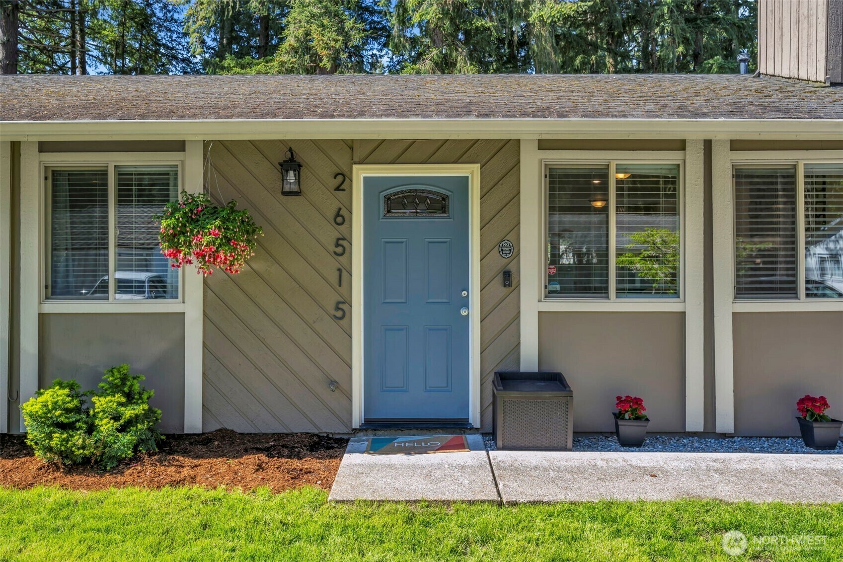 Property Photo: 26515 186th Place SE WA 98042