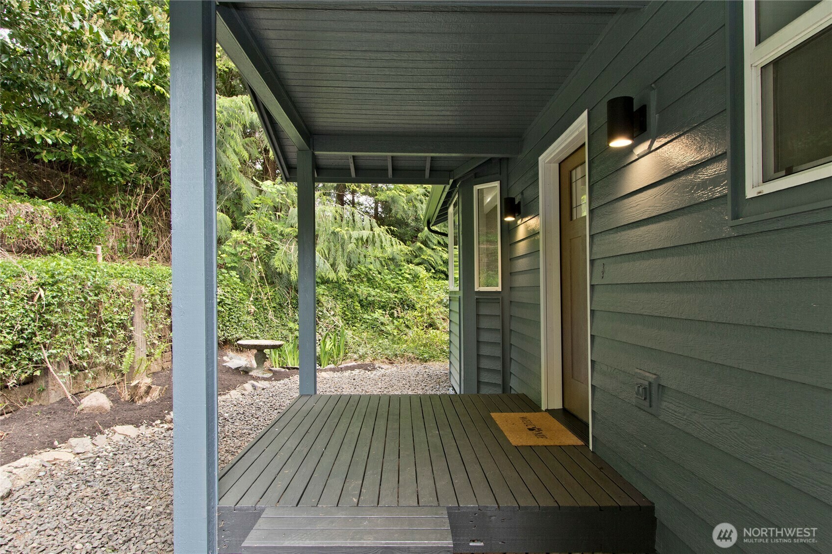 Property Photo: 511 104th Lane SE WA 98501