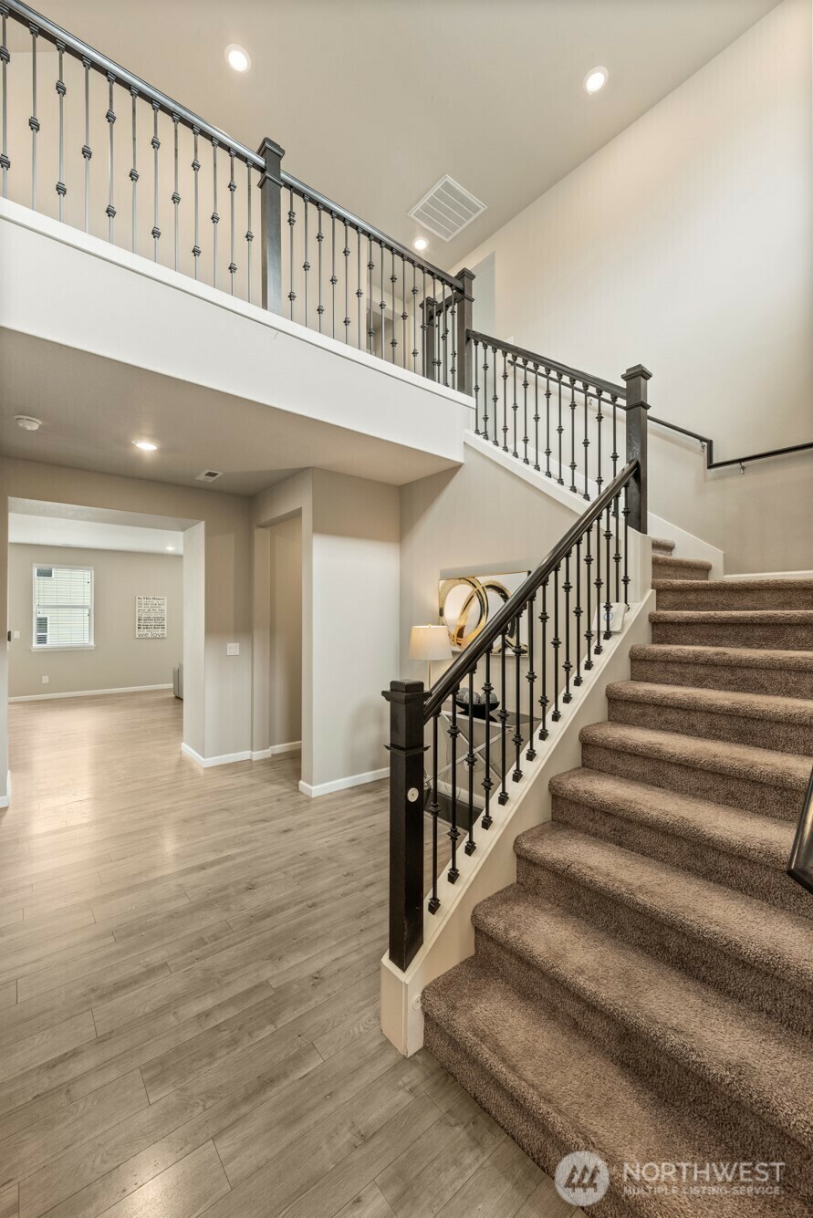 Property Photo: 10421 12th Street E WA 98372