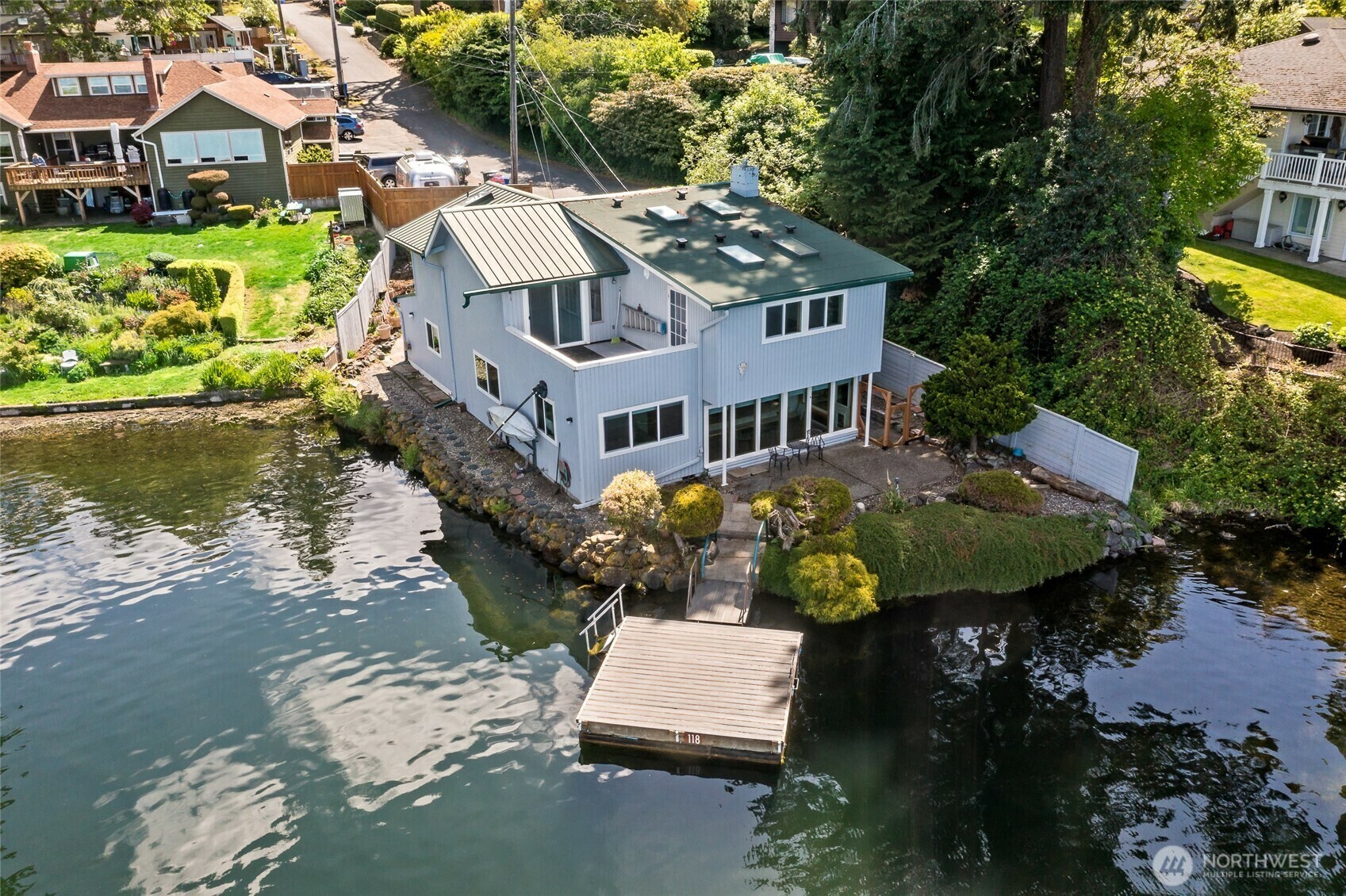 6727  Lake Avenue SW  Lakewood WA 98499 photo