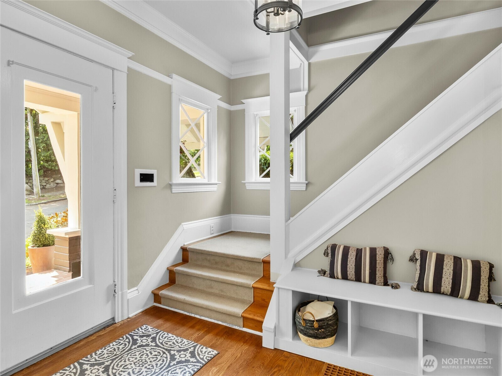 Property Photo: 1714 E Prospect Street WA 98112