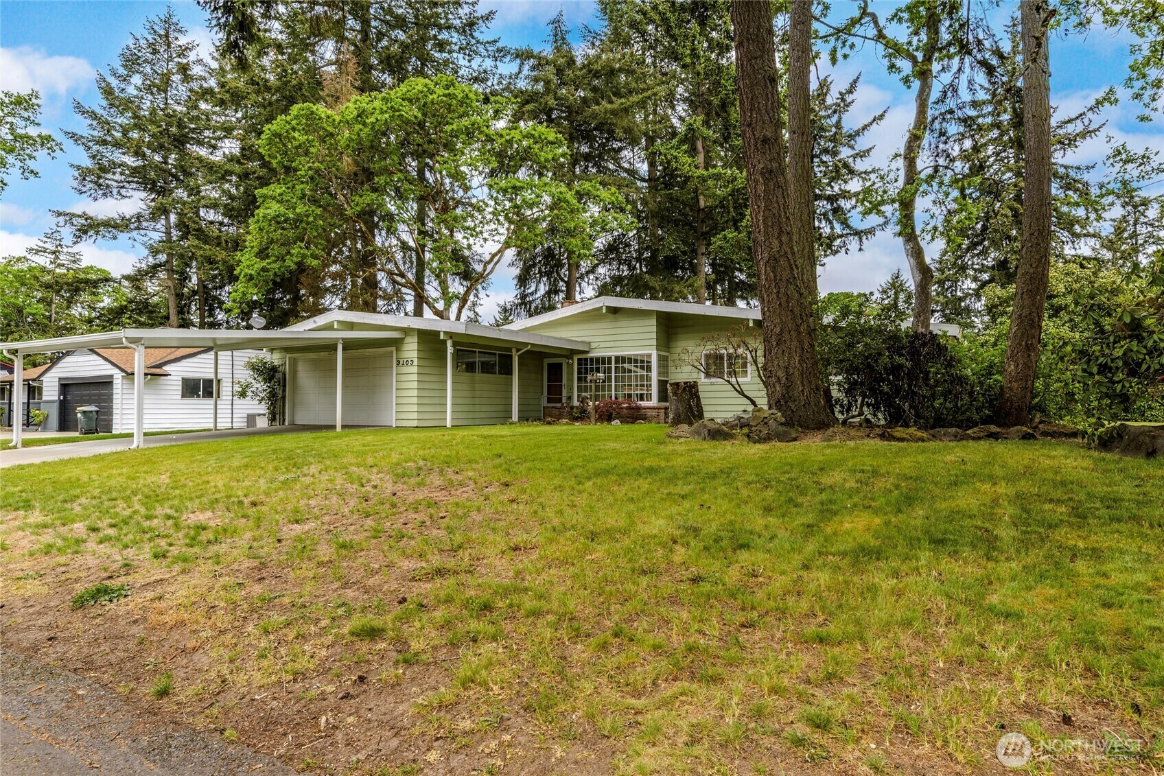 Property Photo: 3103 89th Street S WA 98499