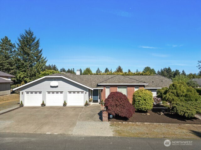 Property Photo: 23636 126th Avenue SE WA 98031
