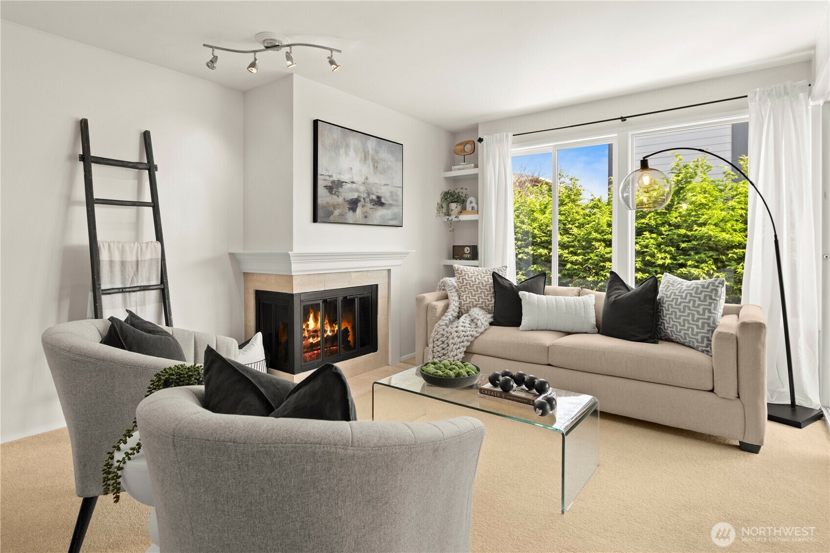 Property Photo: 1400 Taylor Avenue N 203 WA 98109