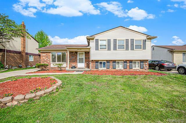 39126 Byers Drive  Sterling Heights MI 48310 photo