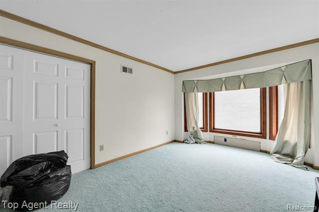 Property Photo: 36906 Brittany Hill Drive MI 48335
