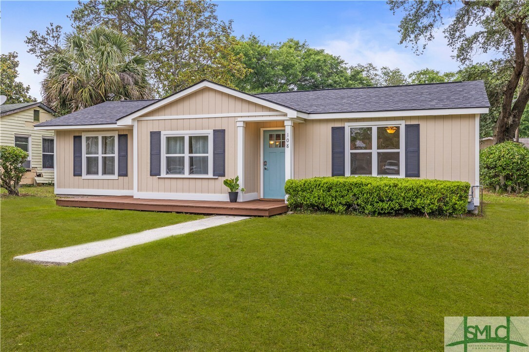 Property Photo: 108 Gilliam Avenue GA 31406