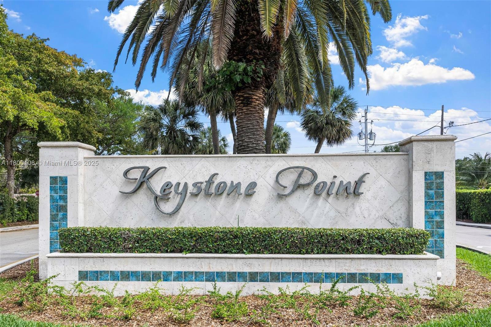 Property Photo: 12605 Cyprus Rd FL 33181