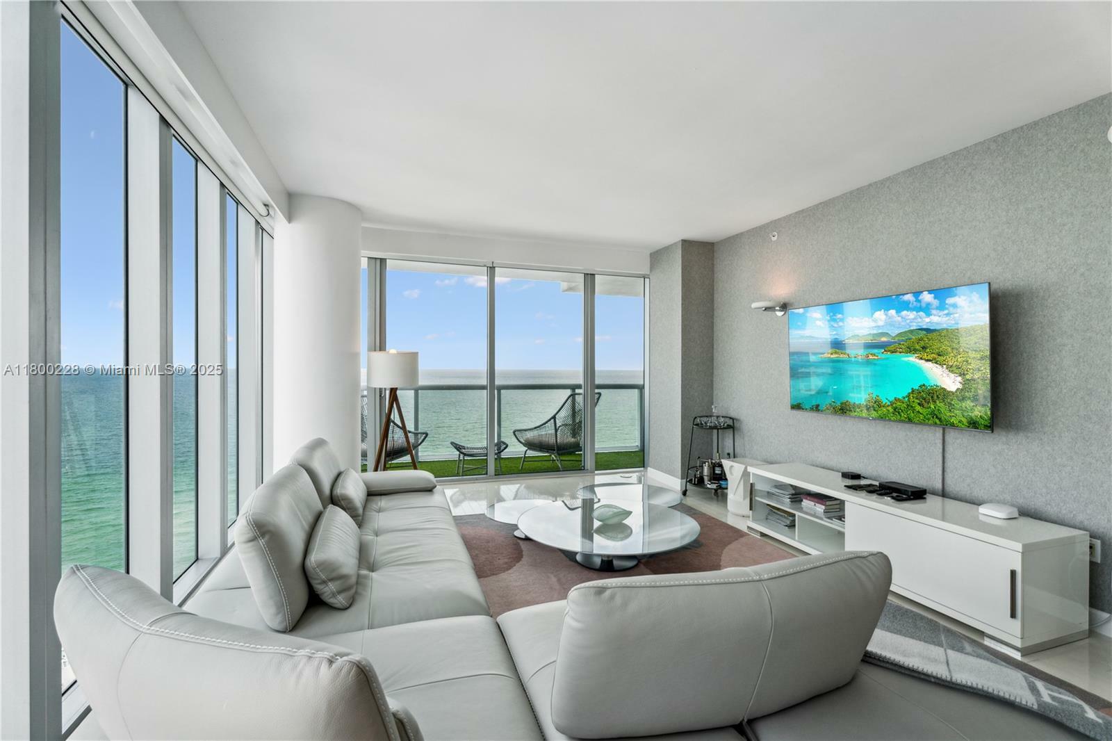 Property Photo: 6799 Collins Ave 1602 FL 33141