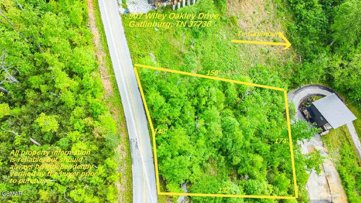 Property Photo: 907 Wiley Oakley Drive TN 37738