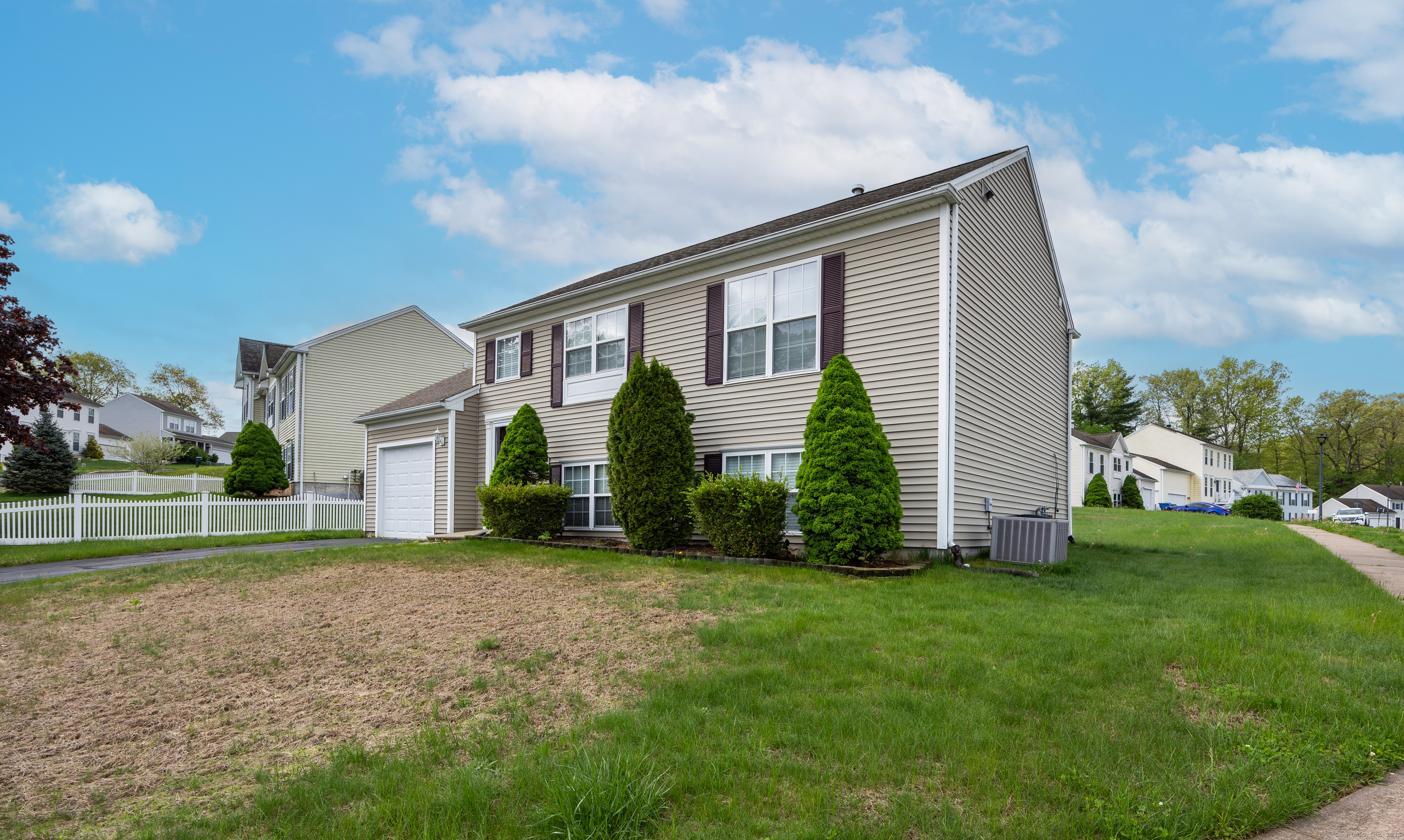 Property Photo: 6 Wilson Way CT 06040