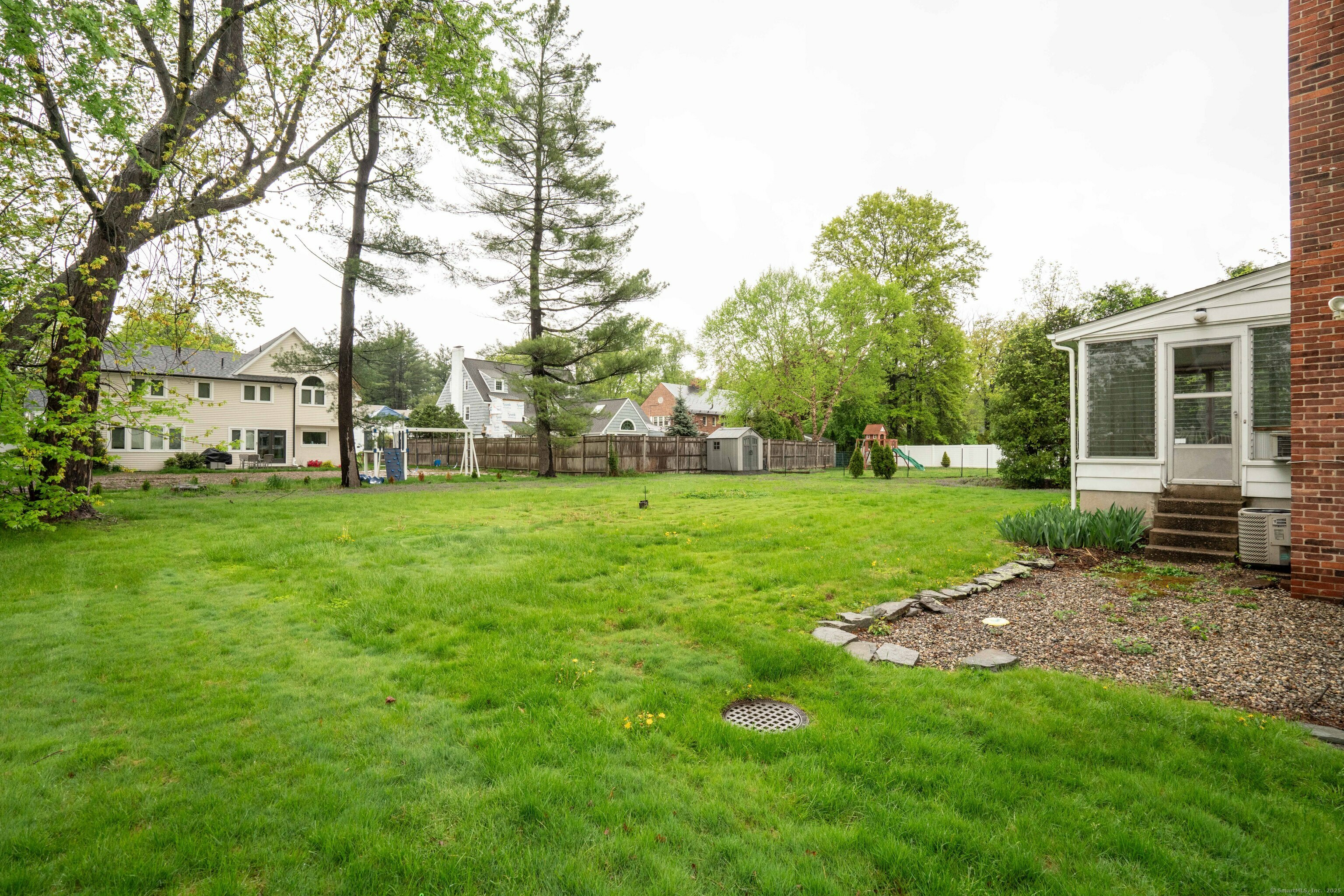 Property Photo: 33 Stoneham Drive CT 06117