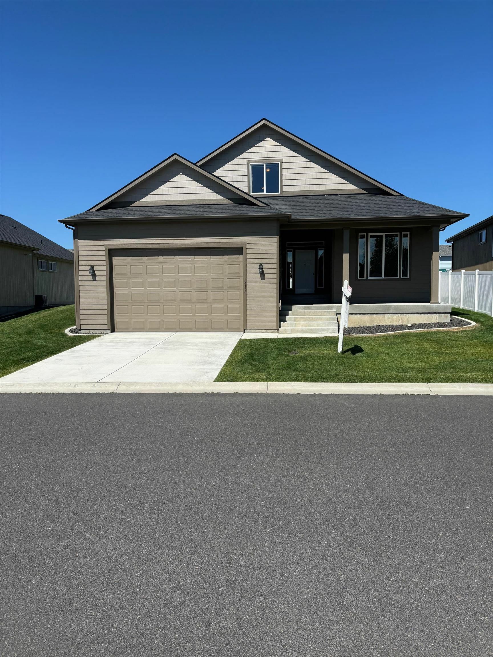 Property Photo: 8317 N Summerhill Ln WA 99208