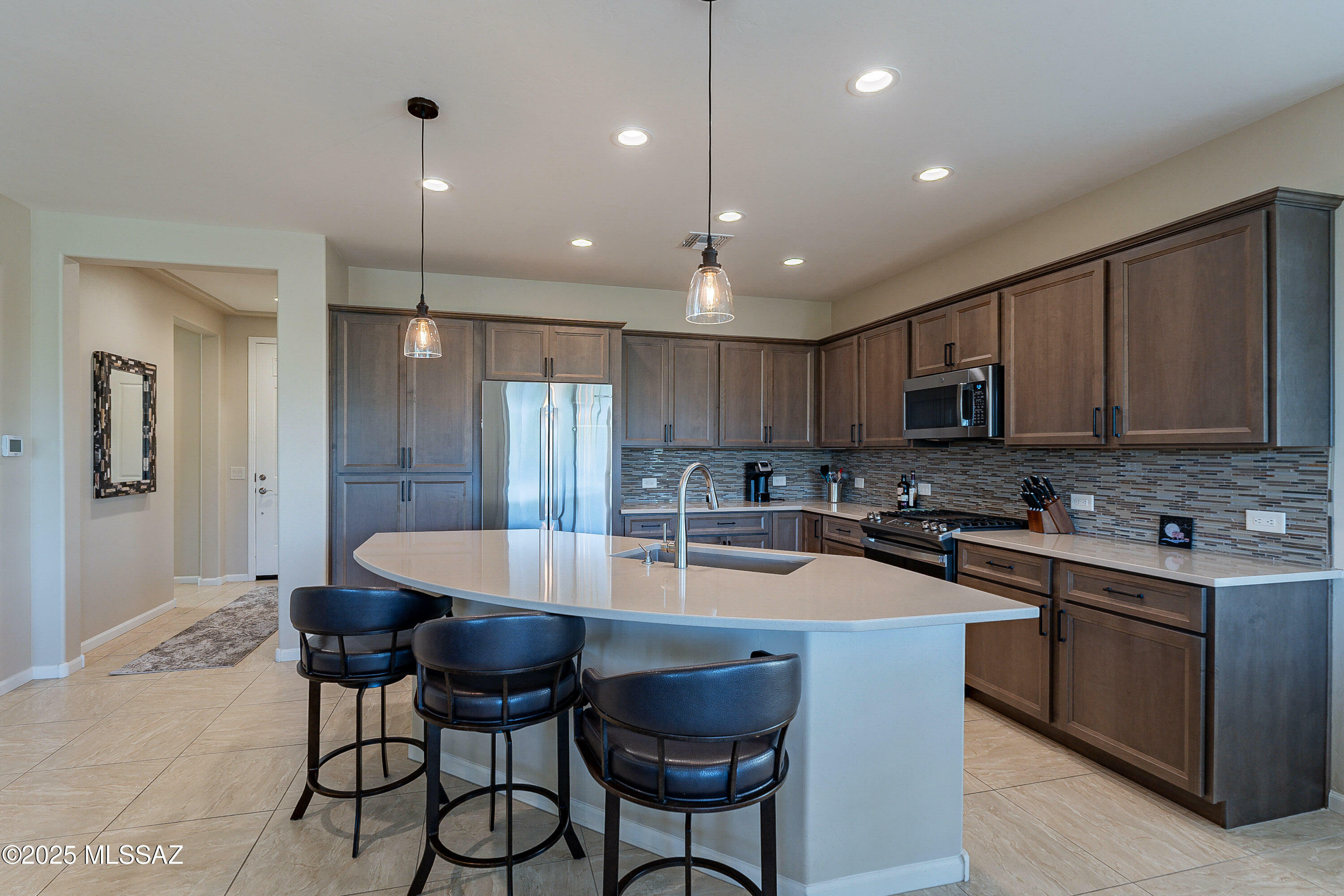 Property Photo: 2556 E Josephine View Drive AZ 85614