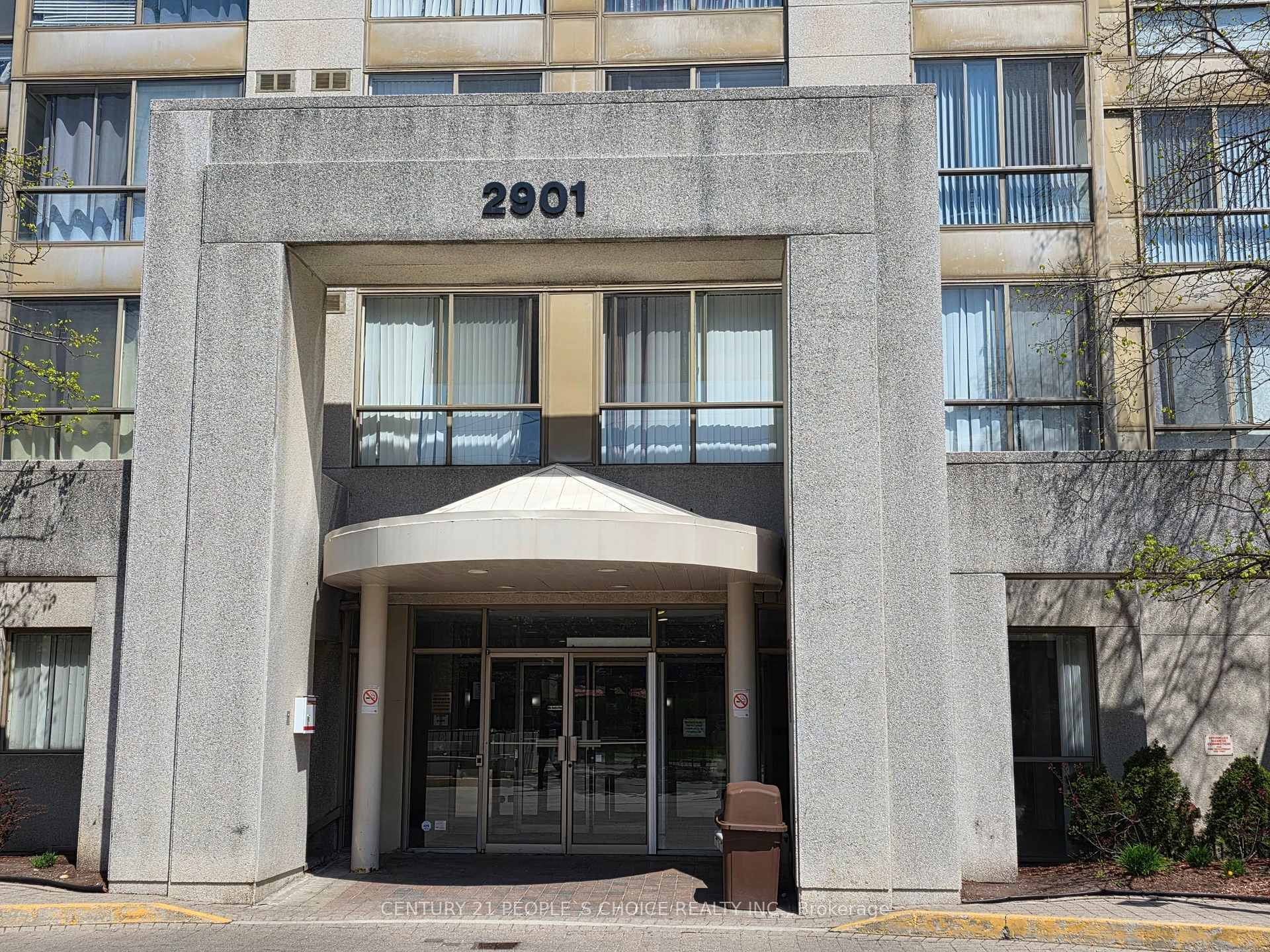 Property Photo: 2901 Kipling Avenue 1409 ON M9V 5E5