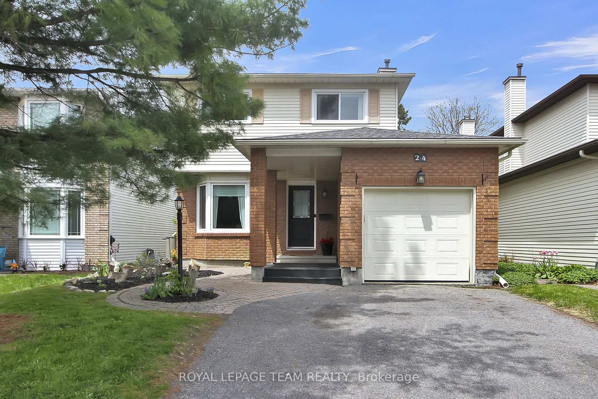 24 Ready Way  Barrhaven ON K2J 2R6 photo